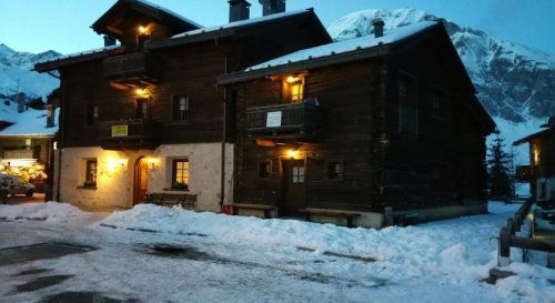 Free Ski Garni Baita Cecilia