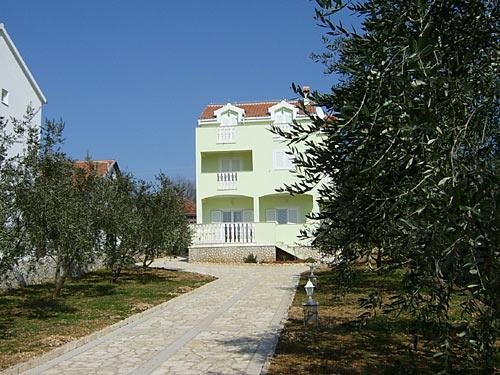 Privátní no name apartmány Sv. Filip i Jakov