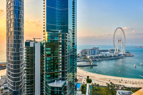 Ramada Hotel & Suites by Wyndham Dubai