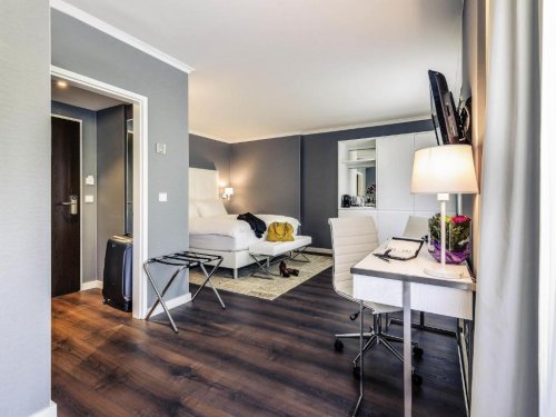 Hotel Mercure Raphael, Vídeň - vlakem