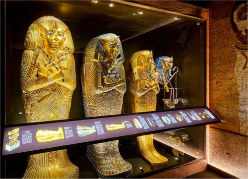 Egypt - Káhira, Velké egyptské muzeum a pyramidy v Gize, Sakkaře a Dahšuru