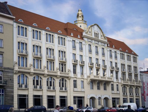 Hotel Polonia Wroclaw, vlakem