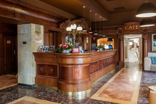 Hotel Europejski Wroclaw, vlakem
