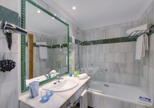 Hotel Sol Guadalmar 4, Málaga - letecky z Brna, 4 dny