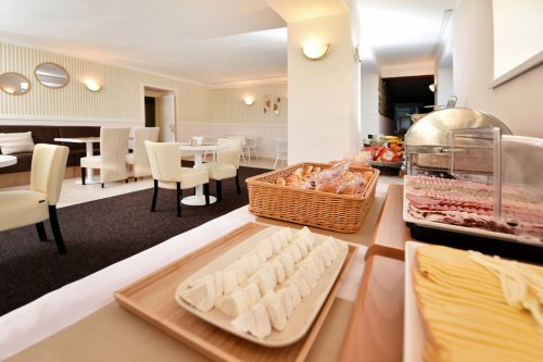 Hotel Lujza Major, Tatranská Lomnice, Vlakem do Tater (6 noci)