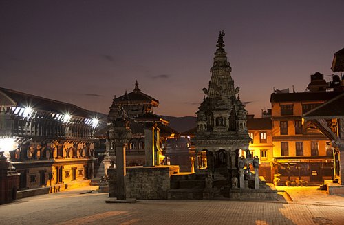 Kathmandu, Pokhara a štíty Himalájí (expedice)