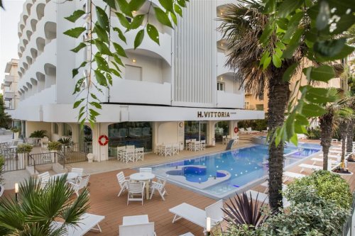 Hotel Vittoria s polopenzí