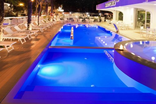 Hotel Vittoria s polopenzí