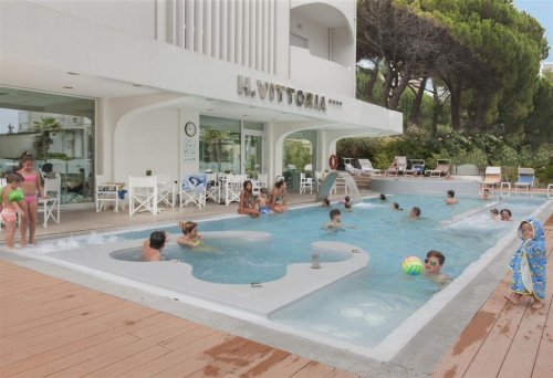 Hotel Vittoria s polopenzí