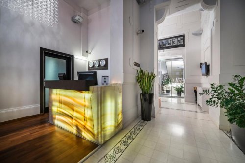 Hotel Opera Garden Budapešť, vlakem