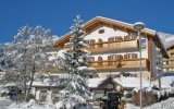 Katalog zájezdů, Hotel Cristallo