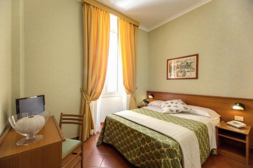 Hotel Corona 3, Řím - letecky, 4 dny
