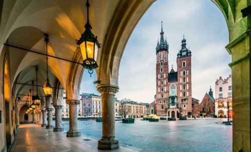 Daniel Griffin Aparthotel, Krakow, vlakem