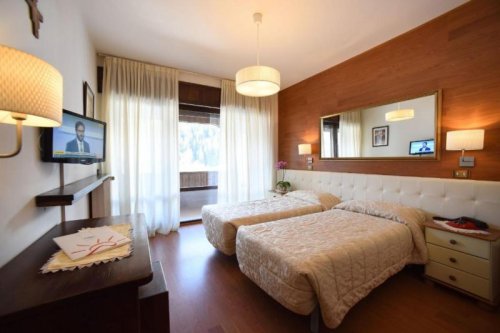 Hotel Corona