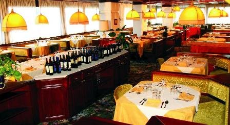 Hotel Corona