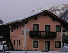 Apartmány Chalet La Leur Gusja