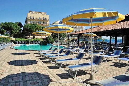 Hotel Ausonia