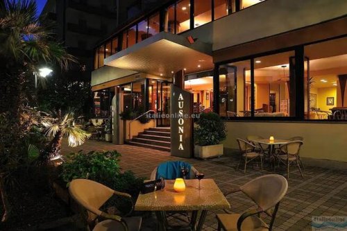 Hotel Ausonia