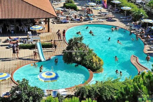 Hotel Ausonia