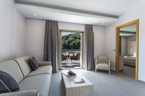 Aqua Oliva Suites