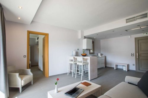 Aqua Oliva Suites