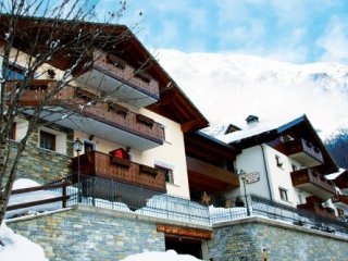 Residence Larice Bianco
