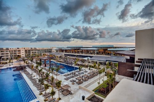 ROYALTON RIVIERA CANCUN 5