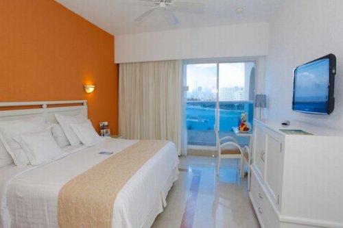 OCCIDENTAL COSTA CANCUN 4