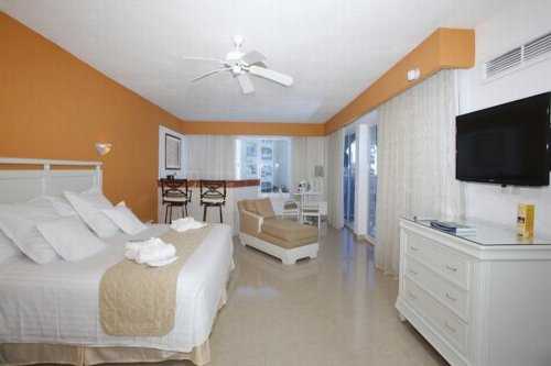 OCCIDENTAL COSTA CANCUN 4