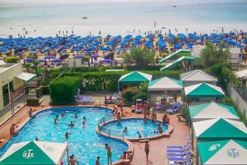 Hotel Caravelle