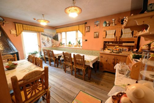 Hotel La Genziana