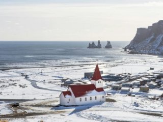 ADVENT V REYKJAVÍKU A ZIMNÍ KRAJINA NA ISLANDU ADVENT V REYKJAVÍKU A ZIMNÍ KRAJINA NA ISLANDU