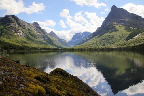 VODOPÁDY, LEDOVCE A FJORDY NORSKA