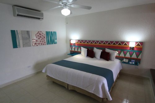 ALL RITMO CANCUN RESORT AND WATERPARK 4