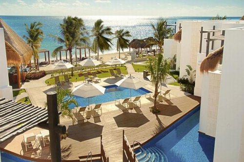 AZUL BEACH HOTEL 5