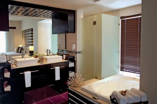 AZUL FIVES HOTEL 5