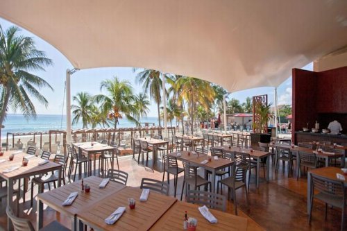 AZUL FIVES HOTEL 5