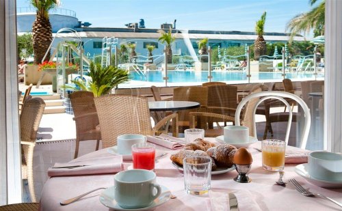 Hotel Cormoran