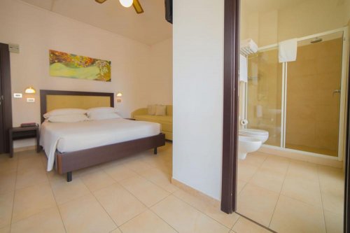Hotel Mediterraneo (Cattolica)