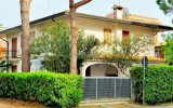 Villa Tra I Pini, Villa Francy Villa Francy