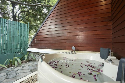THE PARADISE RESORT AND SPA 4