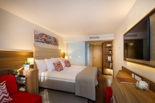 Valamar Girandella Family Hotel