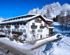 Hotel Menardi
