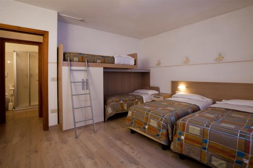 6denní zájezd s dopravou, polopenzí a skipasem v ceně – hotel Locanda Locatori