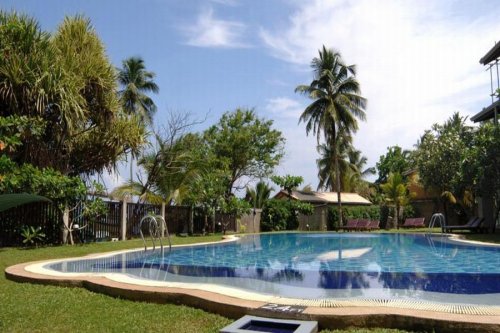EARL´S REEF (ex. TAPROSPA BEACH HOTEL) 4
