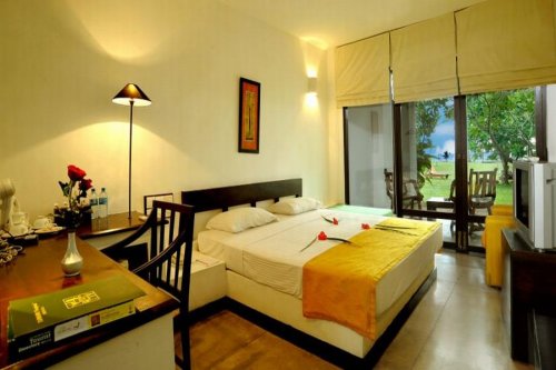 EARL´S REEF (ex. TAPROSPA BEACH HOTEL) 4