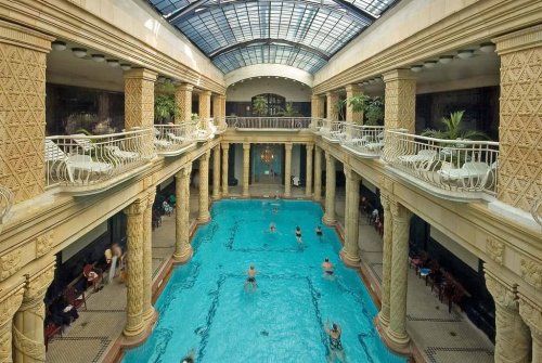 Vánoční Budapešť, vlakem s průvodcem