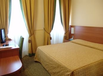 Hotel Kristall 3, Miláno - letecky z Brna, 4 dny