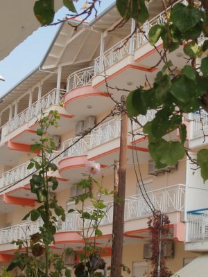 aparthotel Siros - letecky