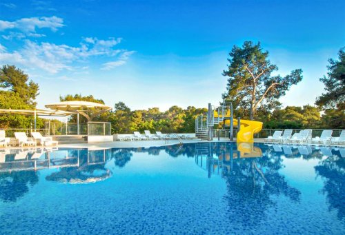 Hotel Adria 2027